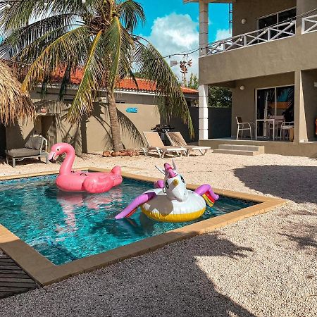 Caribbean Oasis Apartments ウィレムスタッド エクステリア 写真