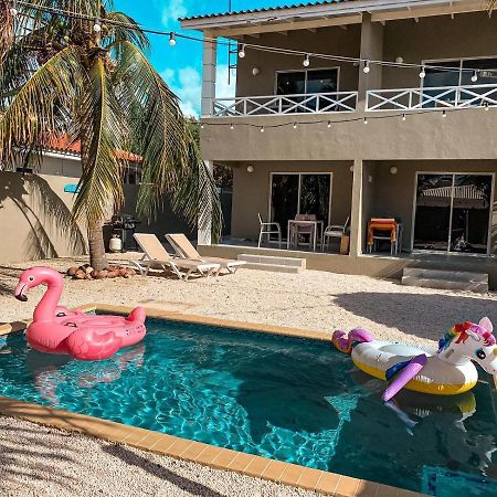 Caribbean Oasis Apartments ウィレムスタッド エクステリア 写真