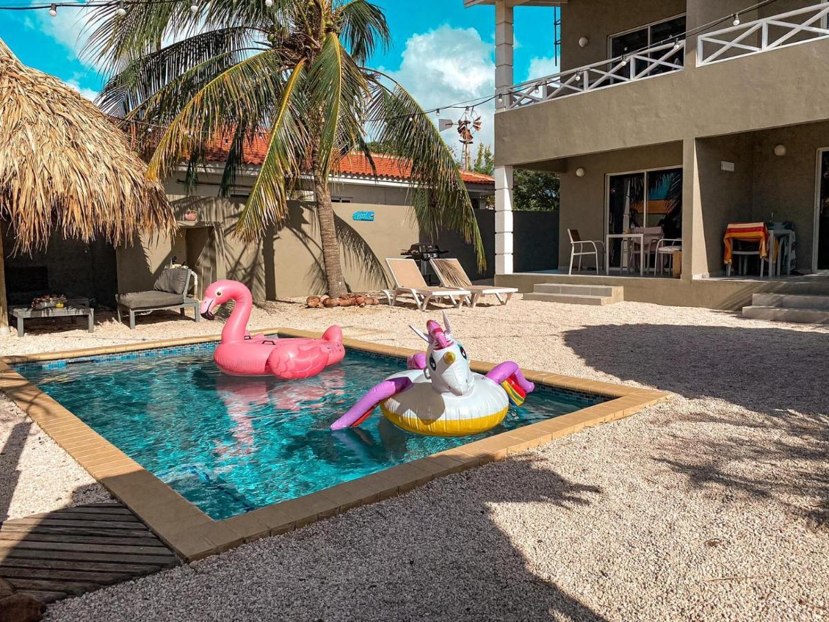 Caribbean Oasis Apartments ウィレムスタッド エクステリア 写真